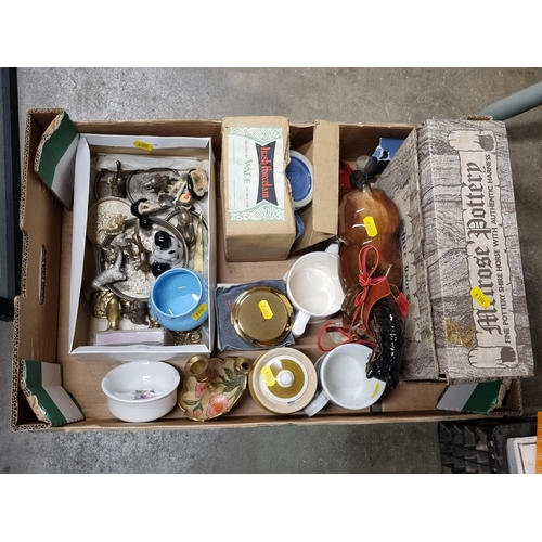 256 - Two boxes of assorted Collectables to include, Tetley Tea Folk Teapots, a Wade Steady Eddie Lorry, e... 