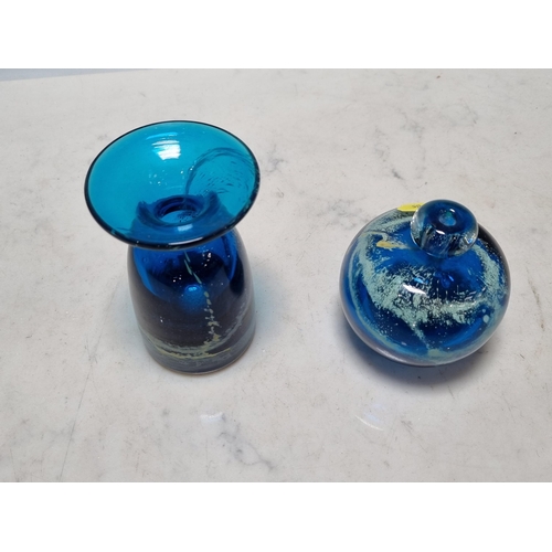 324 - A Mdina blue glass Vase, 4