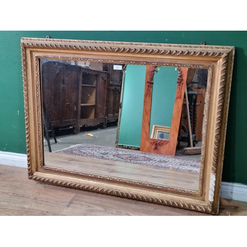 672 - A gilt framed Wall Mirror with gadrooned edge, 4ft x 3ft 1in A/F (R11)