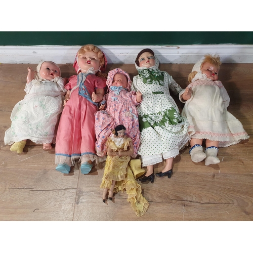 769 - A box of various Dolls, (R7)