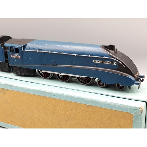 1008 - A boxed Hornby Dublo pre-war EDL1 'Sir Nigel Gresley' Locomotive, superb example, M, no fatigue to l... 