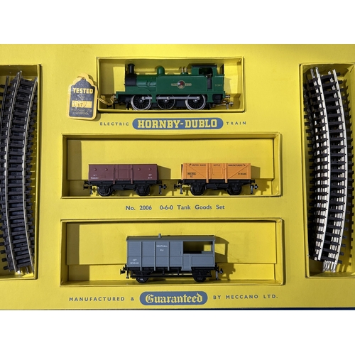 1017 - A boxed Hornby Dublo 2006 0-6-0 Goods Set, outstanding example, early version with metal couplings, ... 