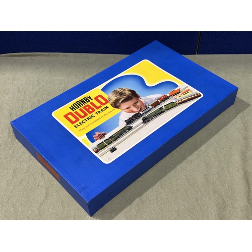 1020 - A boxed Hornby Dublo EDG19 2-6-4 Goods Set, superb condition throughout in as new condition with no ... 