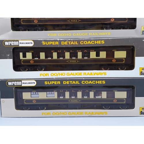 1053 - Four boxed Wrenn Coaches including 6001A Pullman Car No.87, 6002A Pullman Car 'Vera', 6002D Pullman ... 