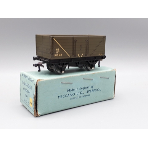 1060 - A boxed Hornby Dublo D2 LNER High-sided Wagon, M, superb box, no rusting to staples, 3/48 complete w... 