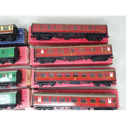 1170 - Nine Hornby Dublo Coaches including SR Corridor, SR Suburban, 3 rail Restaurant Car, 2 rail T.P.O Se... 