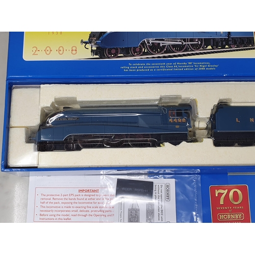 1172 - A boxed Hornby R2688 Hornby Dublo Limited Edition No. 433 'Sir Nigel Gresley', unused, M, box perfec... 