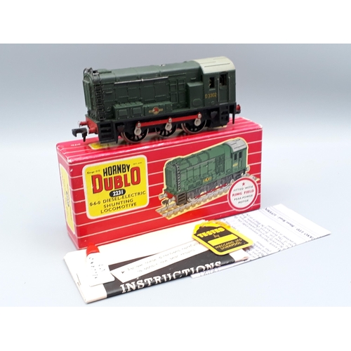 1195 - A boxed Hornby Dublo 2231 0-6-0 Diesel Locomotive, M, appears unused with no signs of use to wheels,... 