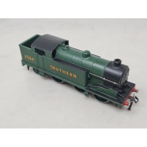 1208 - A boxed Hornby Dublo EDG7 S.R. 0-6-2T Goods Set, Nr M-M, showing little signs of use. Box base Ex wi... 