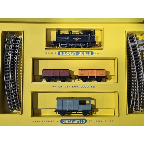 1209 - A boxed Hornby Dublo 2008 0-6-0 Tank Goods Set with metal couplings, Nr M-M showing little signs of ... 