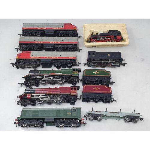 1218 - An unboxed Hornby Dublo 2230 Bo-Bo diesel Locomotive, an unboxed Triang 'The Princess Royal', an unb... 