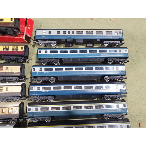 1228 - Twenty seven unboxed Hornby and Triang 00 Coaches including Intercity, Western and Midland Region, e... 