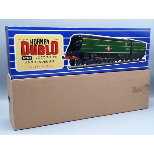 1230 - A boxed Hornby Dublo 'Never Was' R3970 'Elders Fyffes' Merchant Navy Class Locomotive in S.R. green ... 