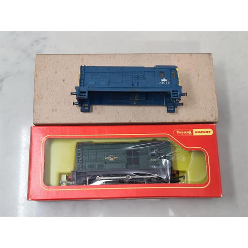 1245 - A boxed Hornby 00 gauge R065 9F 'Evening Star' in BR black livery with spare locomotive and tender b... 