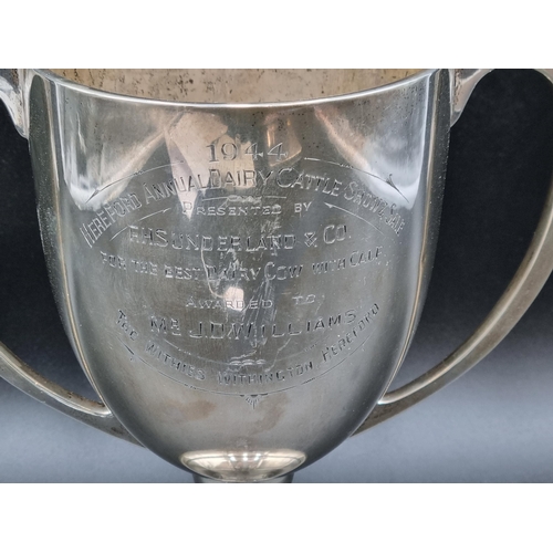 102 - A George VI silver two handled Trophy with presentation inscription, Sheffield 1944, 410gms