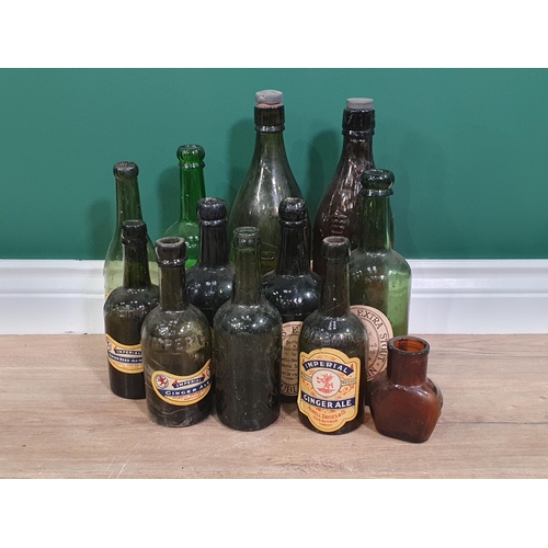 461 - A small collection of various green Bottles, (R3)