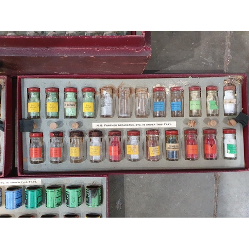 663 - A Lott's Chemist's Student No.9 Set (R8)