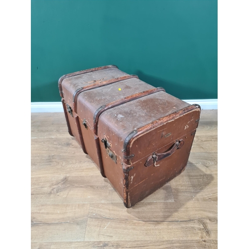 722 - A steamer Trunk, A/F. (R10).