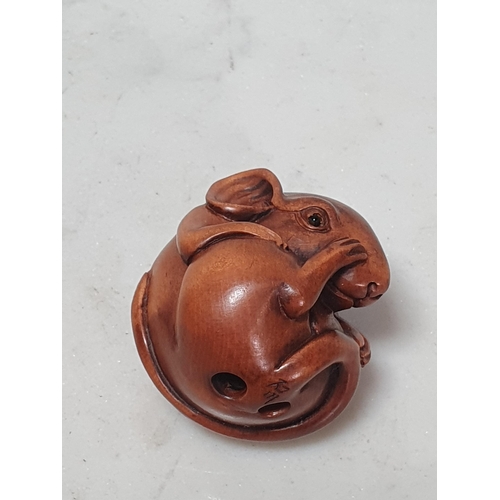 8 - Two carved wood Netsuke in the form of a cluster of Frogs, the other in the form of a Mouse. (Cab).