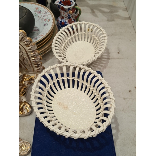 370 - Two creamware Wedgwood Baskets, a continental Armorial Plate, a ceramic Bird Wall Bracket with gilt ... 