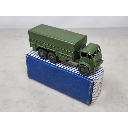 1459 - A boxed Dinky Supertoys No.622 10-ton Army Truck, Ex, box Ex