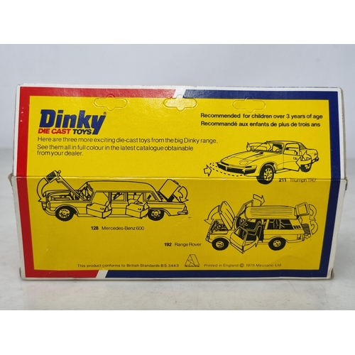 1461 - A boxed Dinky Toys No.122 Volvo 265 DL Estate, Nr M, box Nr M