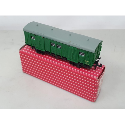 1013 - A boxed Hornby Dublo 4323 Utility Van, M, showing no signs of use to wheels. Box in superb condition... 