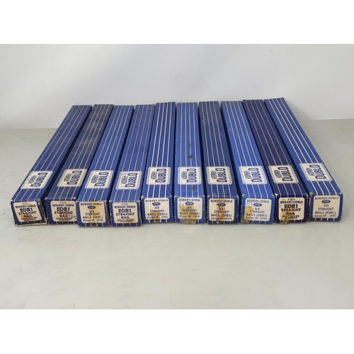 1021 - Ten boxed of Hornby Dublo EDB1 Straight Rails, late type Ex-M, boxes Ex