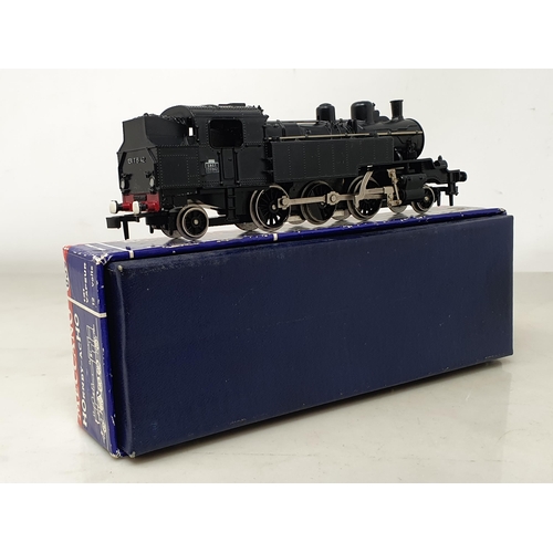 1032 - A boxed Hornby Acho 636 black 2-6-2T, unused, box in superb condition