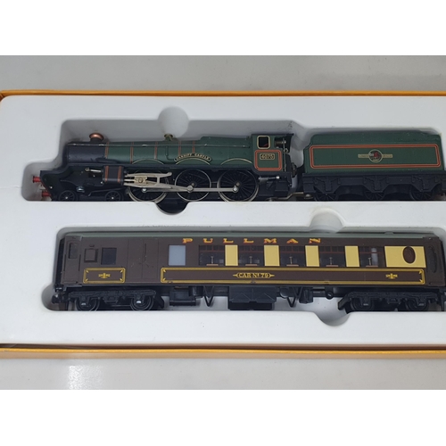 1043 - A boxed Wrenn WP100 Pullman Set with 'Cardiff Castle' Locomotive, all contents appear to be unused, ... 