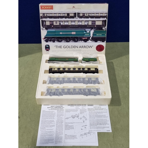 HORNBY HC8061 - Remise Locomotive 1 Voie Style FS - Échelle H0 1/87 - Neuf