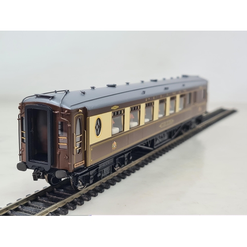 1248 - A boxed Golden Age Models Limited 00 gauge Pullman 2nd Class 'Car No.54' Coach, M, unused