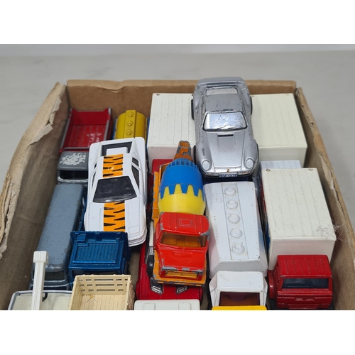 1526 - Twenty three unboxed Matchbox and Corgi Vehicles including Skip Lorry, Refuse Wagon, Mercedes Bus, P... 