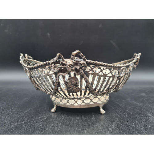 109 - A 19th Century Continental silver pierced oval Basket with ribbon, swag and mask design, 6 x 5in, 20... 