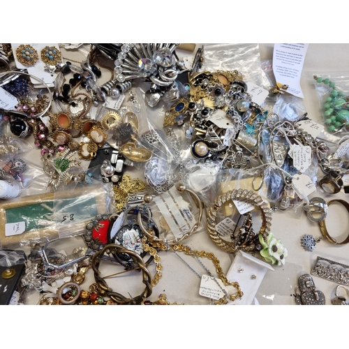 39 - A large collection of modern, vintage and earlier Costume Jewellery