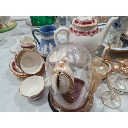 58 - A quantity of Glassware including Decanters, Bowls, Drinking Glasses, sundry Teaware, Gipsy Caravan,... 