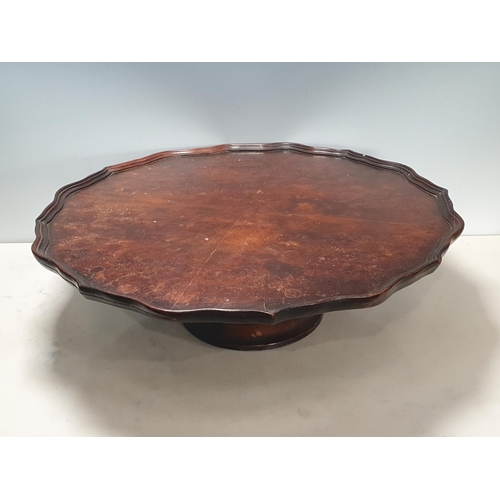 343 - A walnut Lazy Susan, 20in