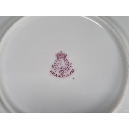 564 - Five Royal Worcester fruit painted Plates, 6 1/2in D, signed 'Austin', 'Moseley', (2), and 'Townsend... 