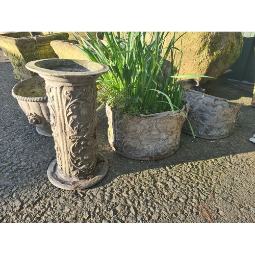 738 - An iron Kettle Stand, 16in, and four small lead Planters, one A/F