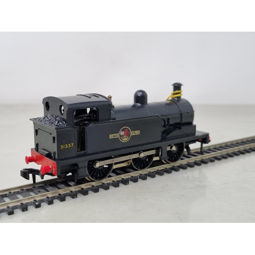 1008 - A boxed Hornby Dublo Export 2306 black 0-6-0T Locomotive, superb example, M, unused, red buffer vari... 