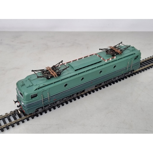 1020 - A boxed Hornby-Acho 6372 CC7121 Electric Locomotive, Nr M, box Nr perfect