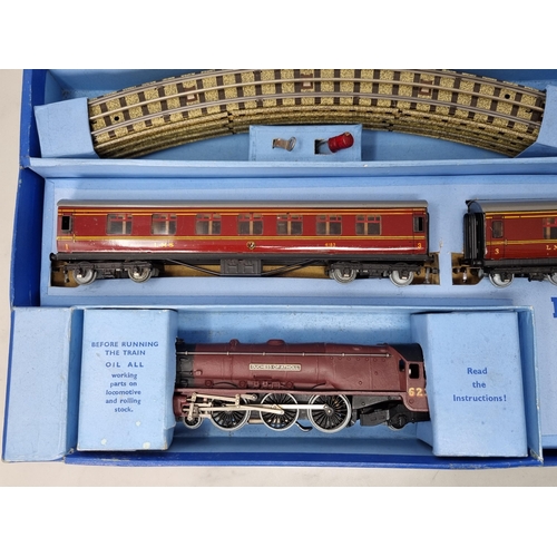 1030 - A boxed Hornby Dublo EDP2 'Duchess of Atholl' Passenger Set, M, has been lightly run, complete with ... 