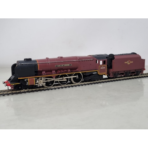 1031 - A boxed Hornby Dublo 2226 'City of London', first version with single lining around cab and metal co... 