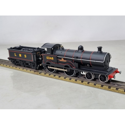 1040 - A boxed Classic Collections Limited Edition C32 George V Class Locomotive 'Coronation' in LMS black ... 