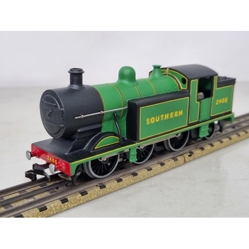 1043 - A boxed Classic Collections Limited Edition C10 SR EX4 0-6-2T in malachite green livery, No.4/25, M,... 