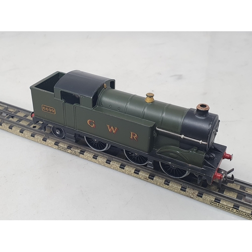 1111 - A boxed Hornby Dublo EDG7 horseshoe GWR 0-6-2T Goods Set, the version following the Royal Scot set w... 