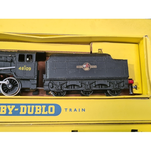 1142 - A boxed Hornby Dublo 2015 Talisman Set, contents Nr M-M, box VG, marking to lid by logo. Lid complet... 