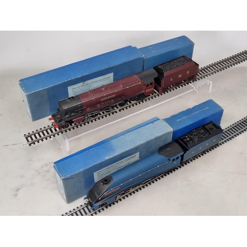 1146 - A boxed Hornby Dublo EDL1 'Sir Nigel Gresley' 1/2 inch version, superb example in mint condition, ha... 