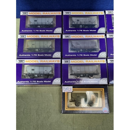 1237 - Ten boxed Dapol 00 gauge NE 21 Ton Hopper Wagons, Nr M, boxes Ex plus