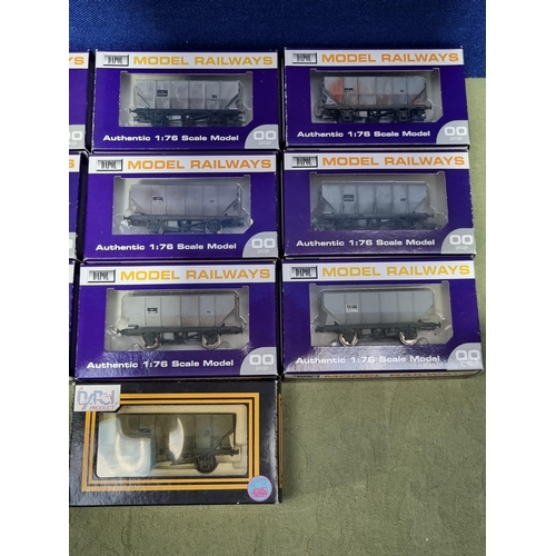 1237 - Ten boxed Dapol 00 gauge NE 21 Ton Hopper Wagons, Nr M, boxes Ex plus